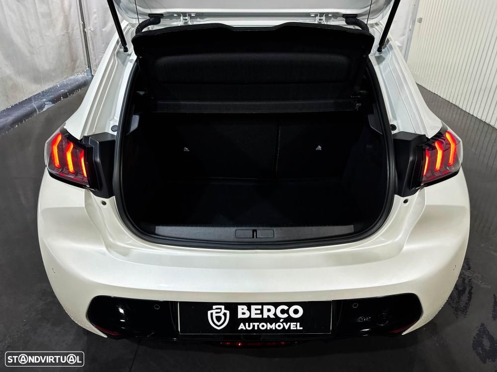 Peugeot e-208 50 kWh GT Pack - 59