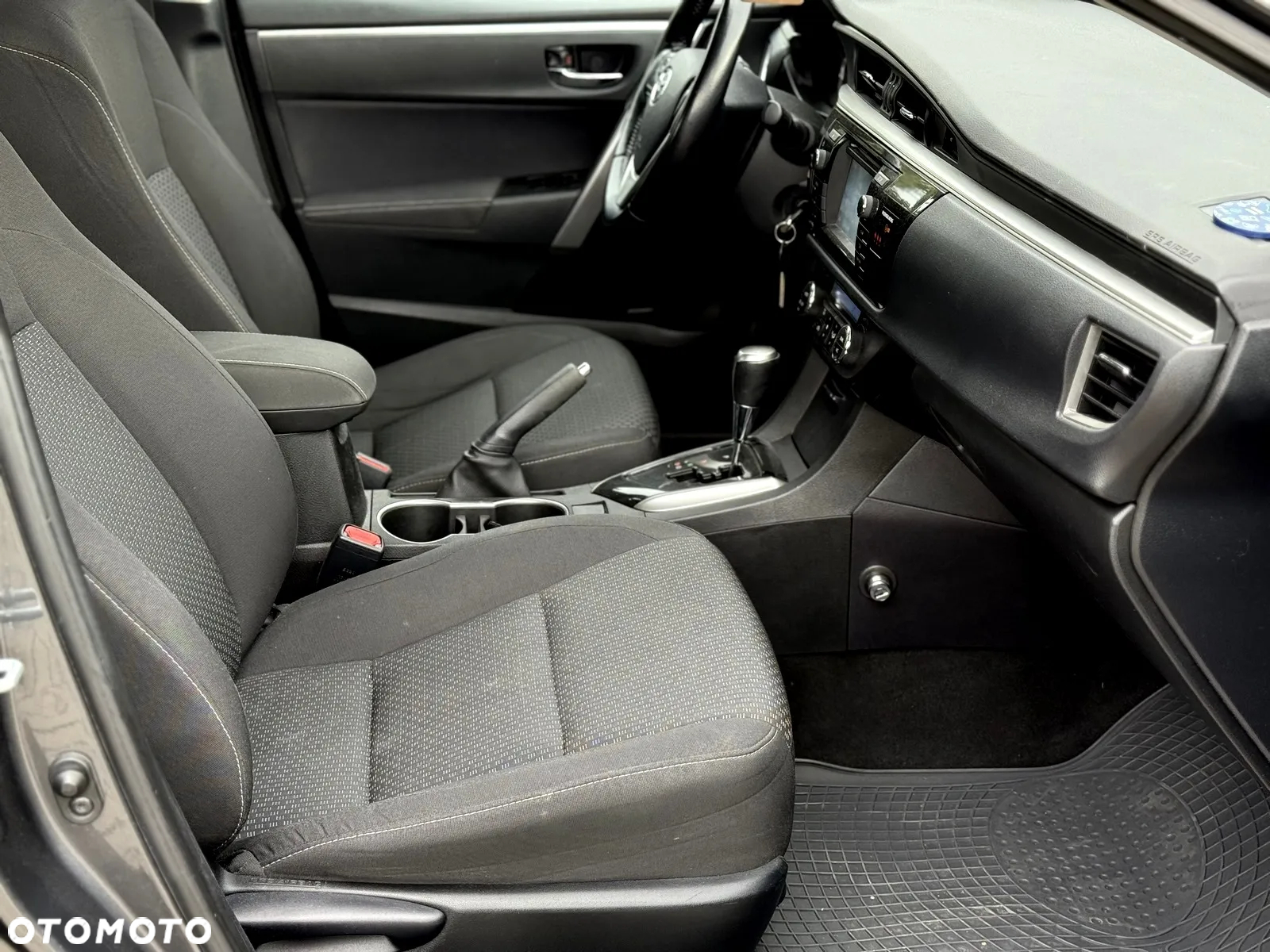 Toyota Corolla 1.6 Premium MM - 28