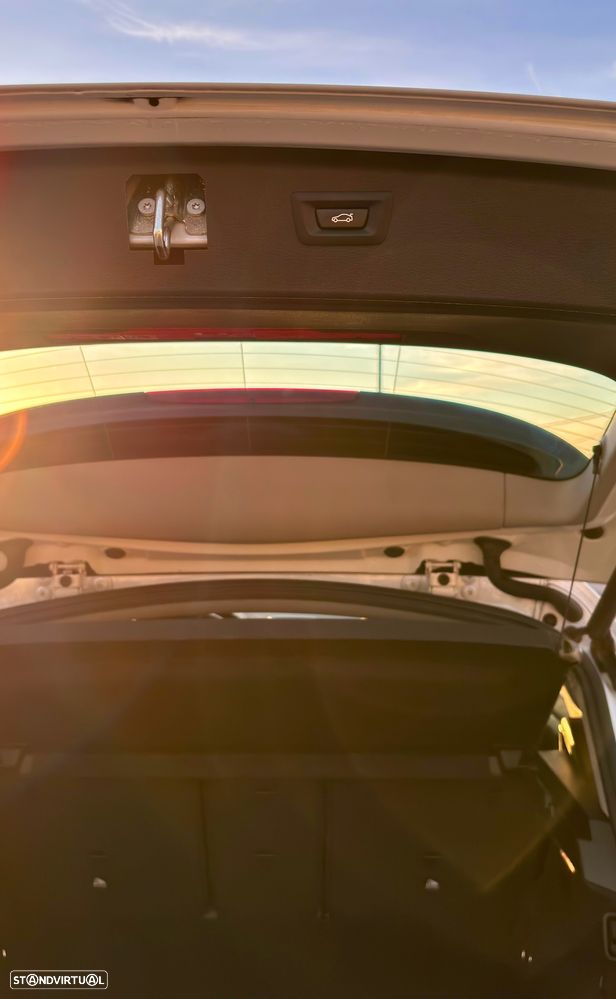 BMW 225xe Active Tourer iPerformance Advantage - 16