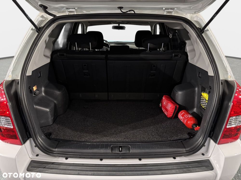 Hyundai Tucson 2.0 2WD FIFA World Cup - 16