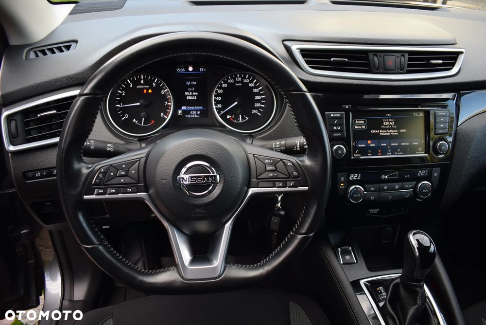 Nissan Qashqai - 25