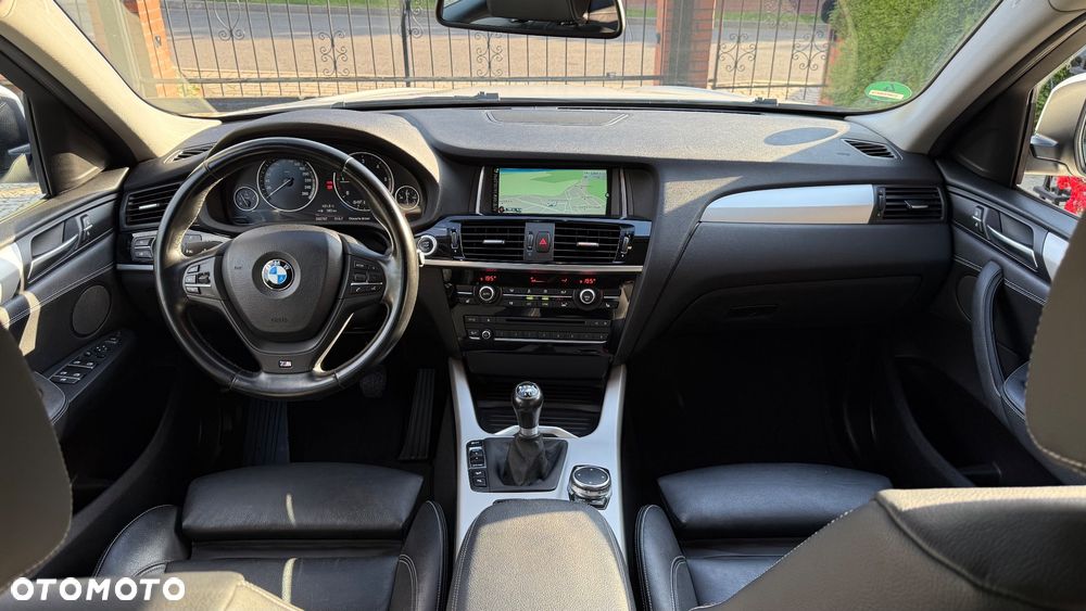 BMW X4 xDrive20d xLine - 24
