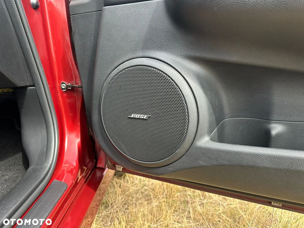 Mazda 6 2.2 CD Exclusive + - 24