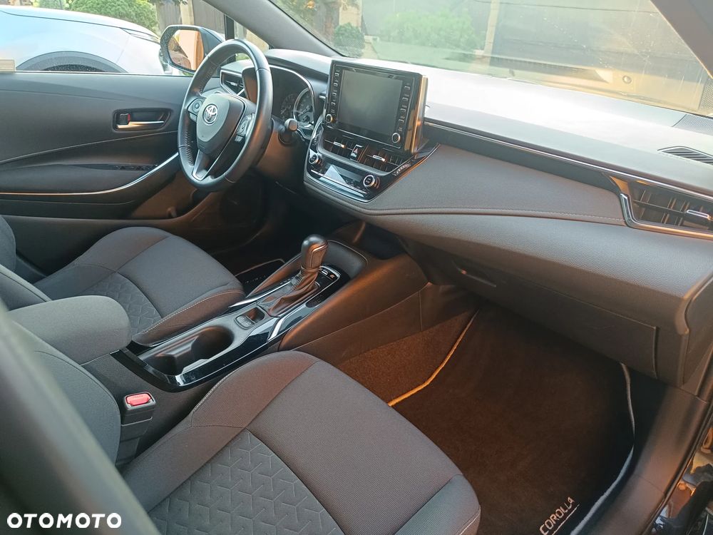Toyota Corolla 1.8 Hybrid GPF Comfort - 13