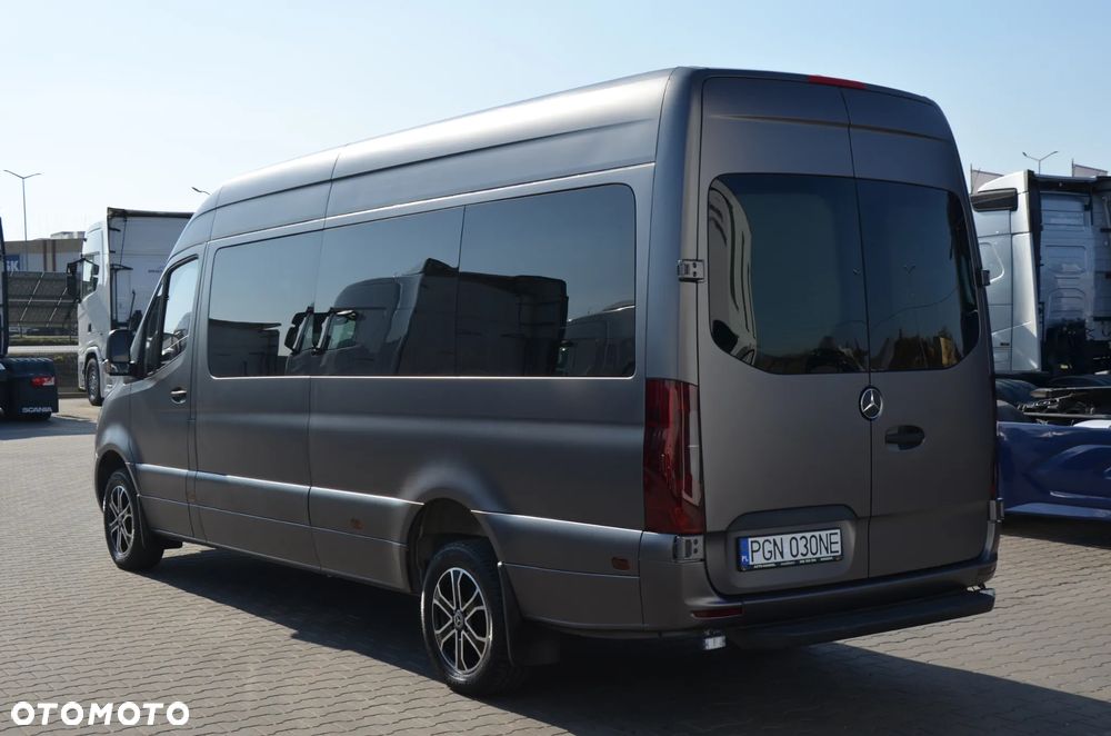 Mercedes-Benz Sprinter - 7