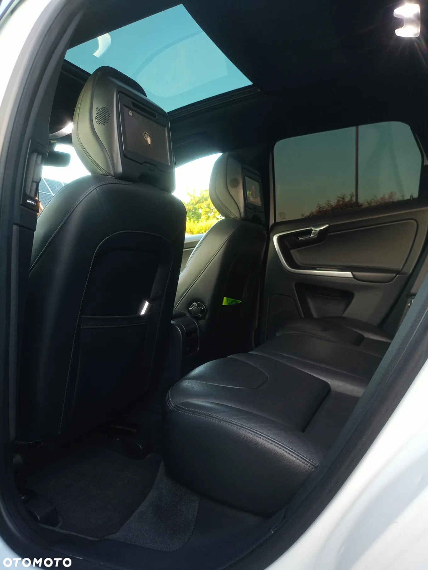 Volvo XC 60 - 19
