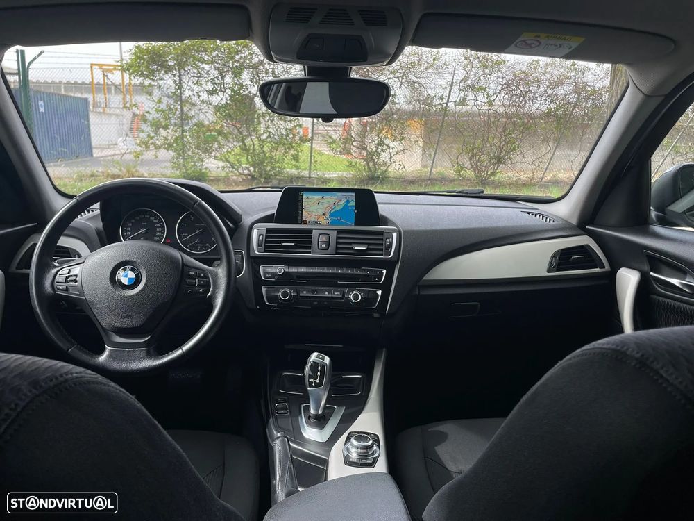 BMW 116 d Aut. Sport Line - 11