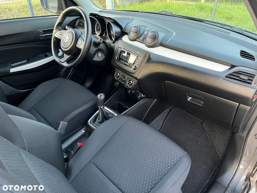 Suzuki Swift - 7
