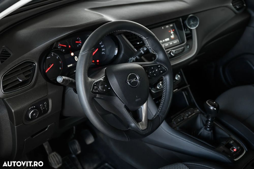 Opel Grandland X 1.2 Turbo START/STOP Innovation - 18