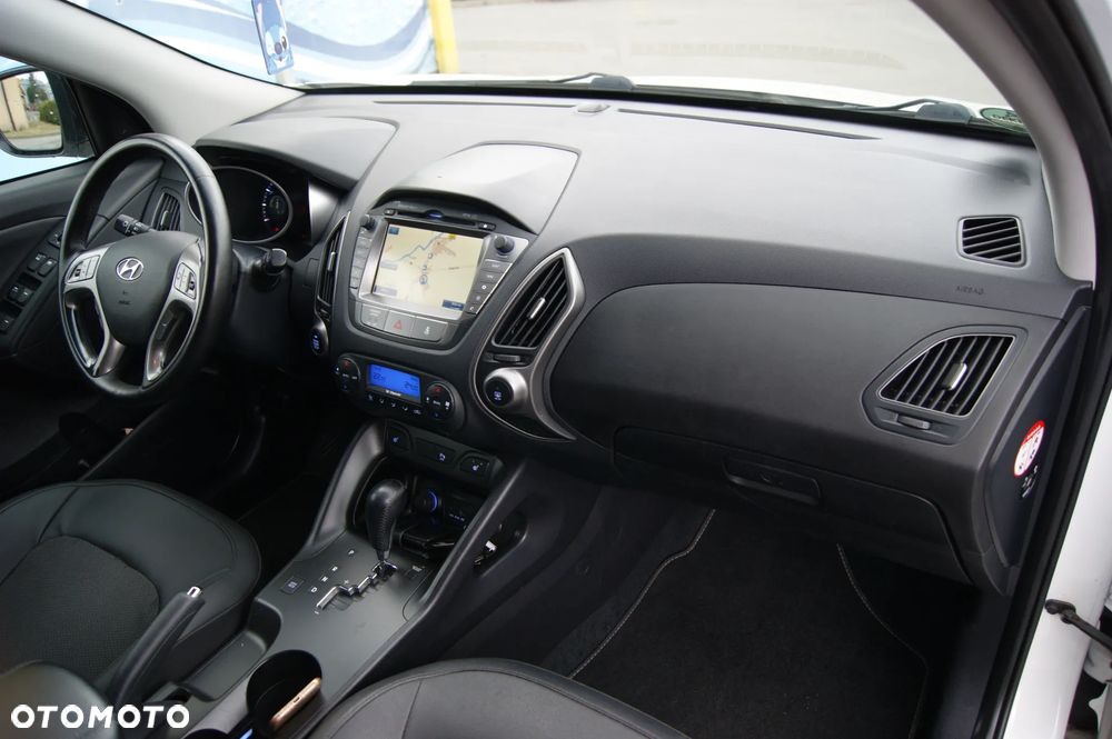 Hyundai ix35 2.0 2WD Automatik Trend - 21