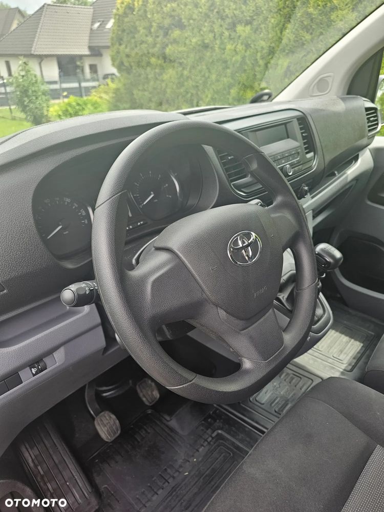Toyota Proace Verso - 15