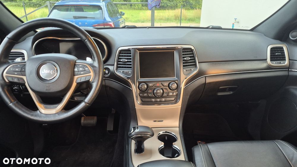 Jeep Grand Cherokee - 6
