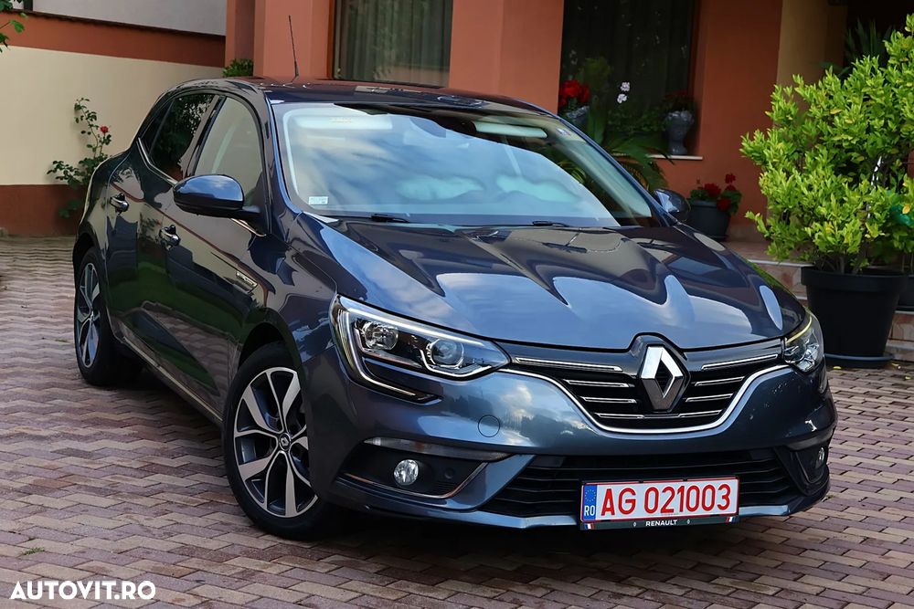Renault Megane ENERGY dCi 110 Start & Stop Bose Edition - 3