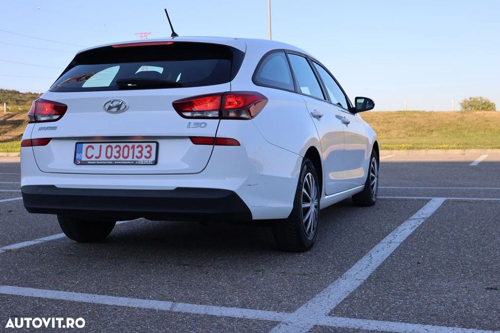 Hyundai i30 1.6 CRDI Select - 12
