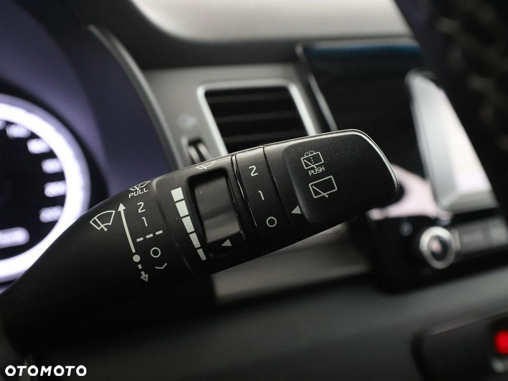 Kia Niro 1.6 GDI 2WD Edition 7 - 30