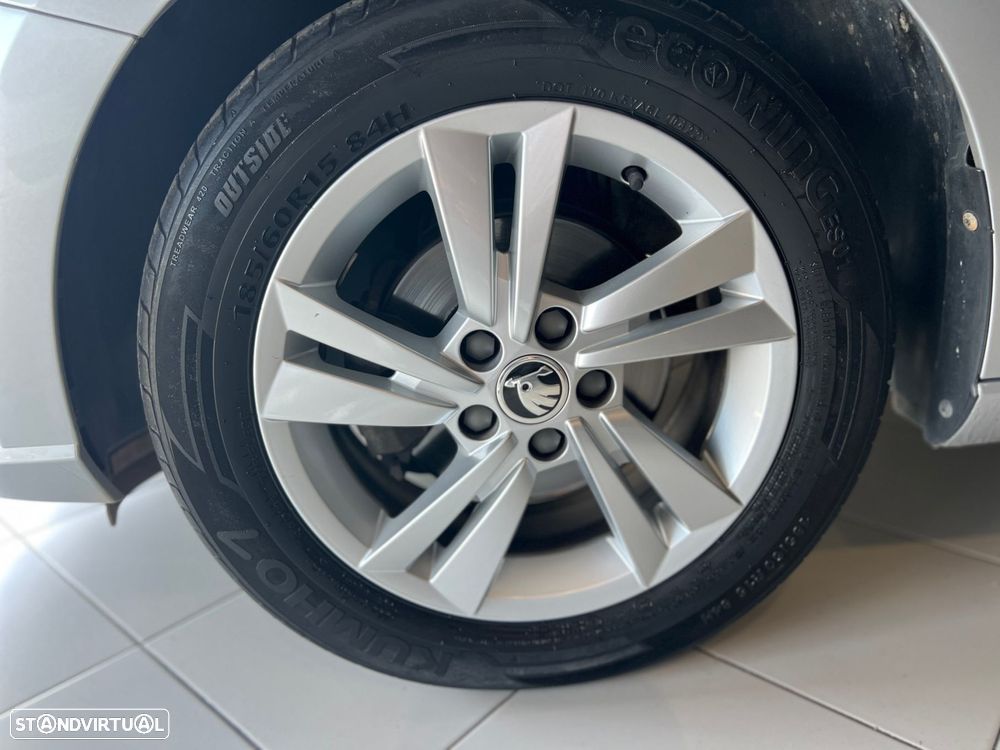 Skoda Fabia 1.0 TSI - 11