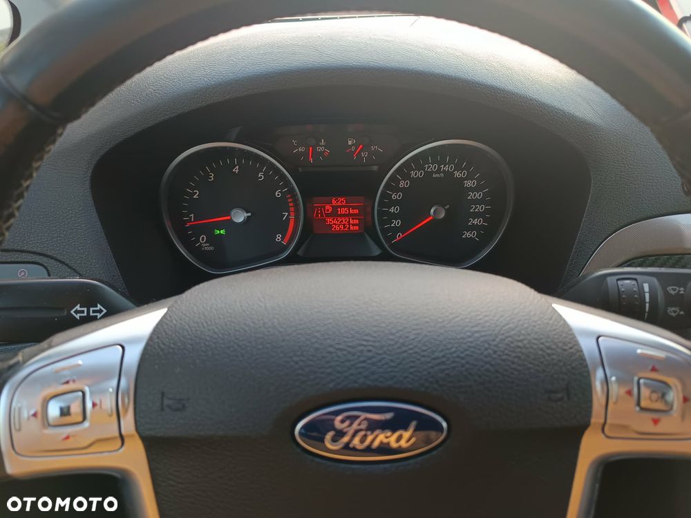 Ford S-Max 2.0 Titanium - 10
