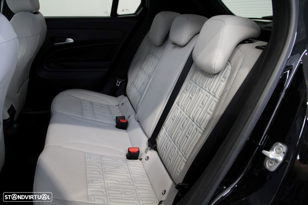 Fiat 600 1.2 Hybrid La Prima - 32