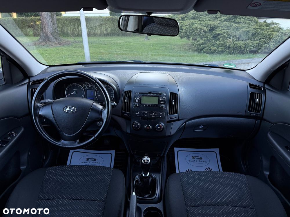Hyundai i30 i30cw 1.6 Edition Plus - 34