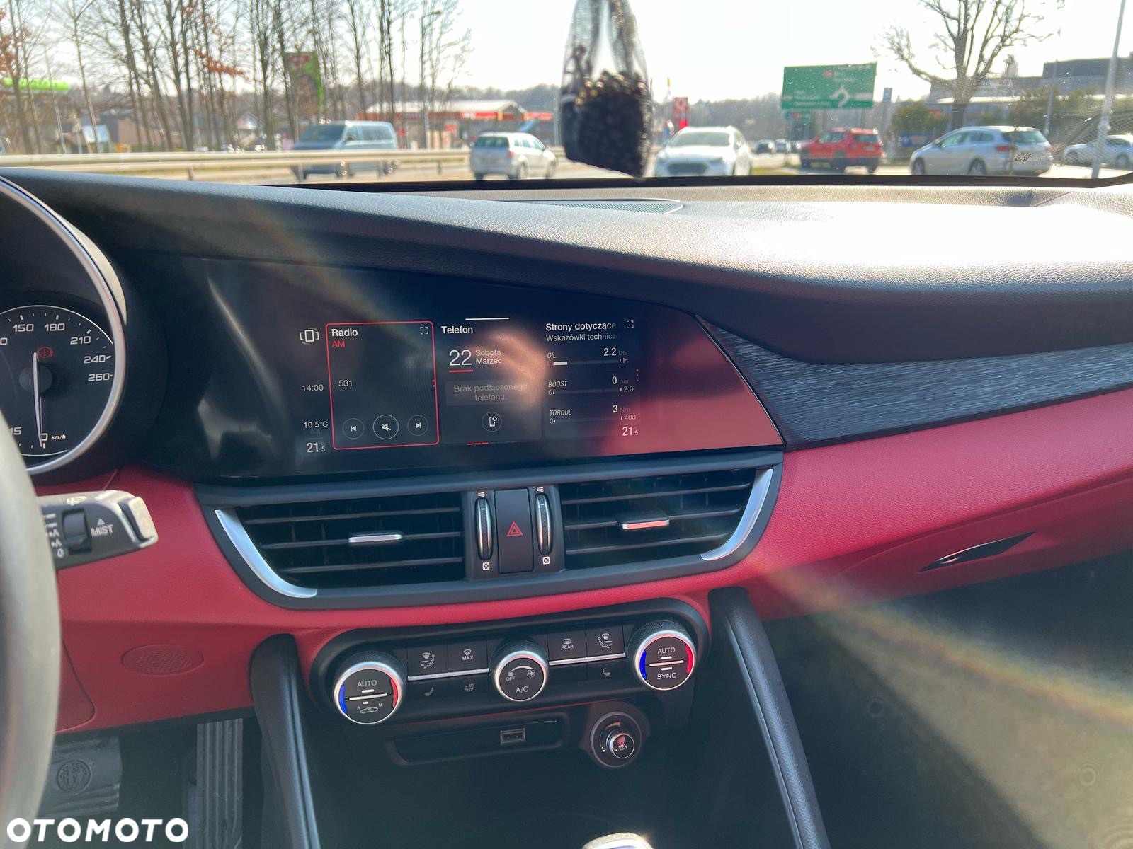 Alfa Romeo Giulia 2.0 Turbo 16V AT8 Veloce - 10
