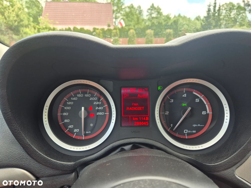 Alfa Romeo 159 2.4JTDM Distinctive - 19