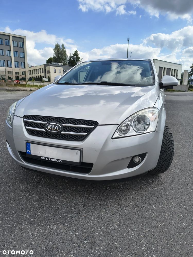 Kia Ceed 1.6 Comfort + - 8