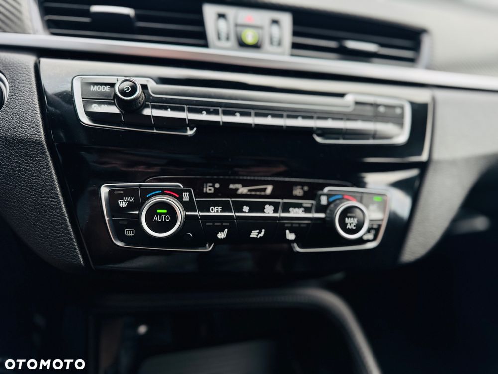 BMW X1 xDrive20d Sport Line sport - 15