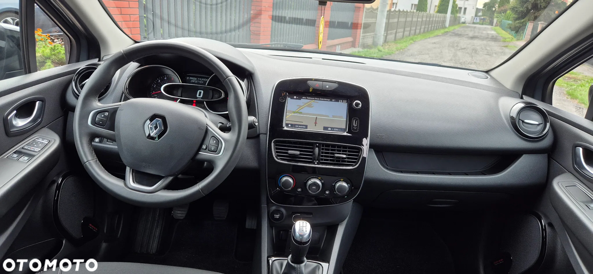 Renault Clio 1.5 dCi Energy Limited - 17