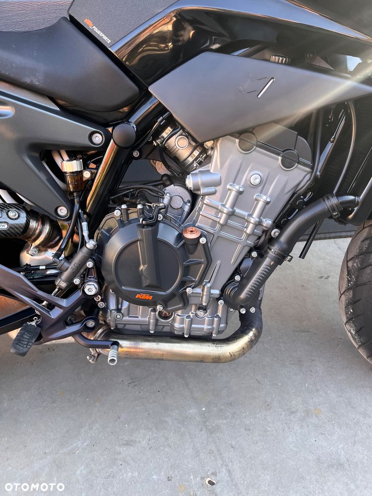 KTM Duke 790 - 2