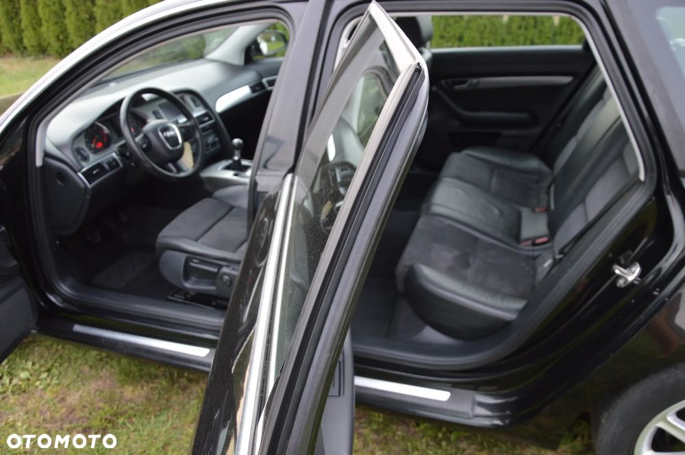 Audi A6 - 6