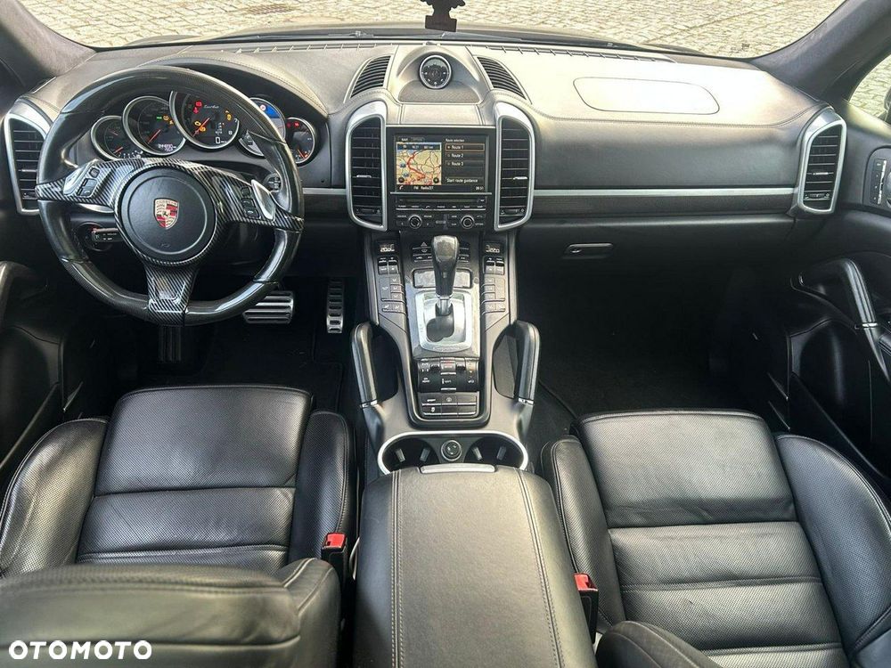 Porsche Cayenne - 17