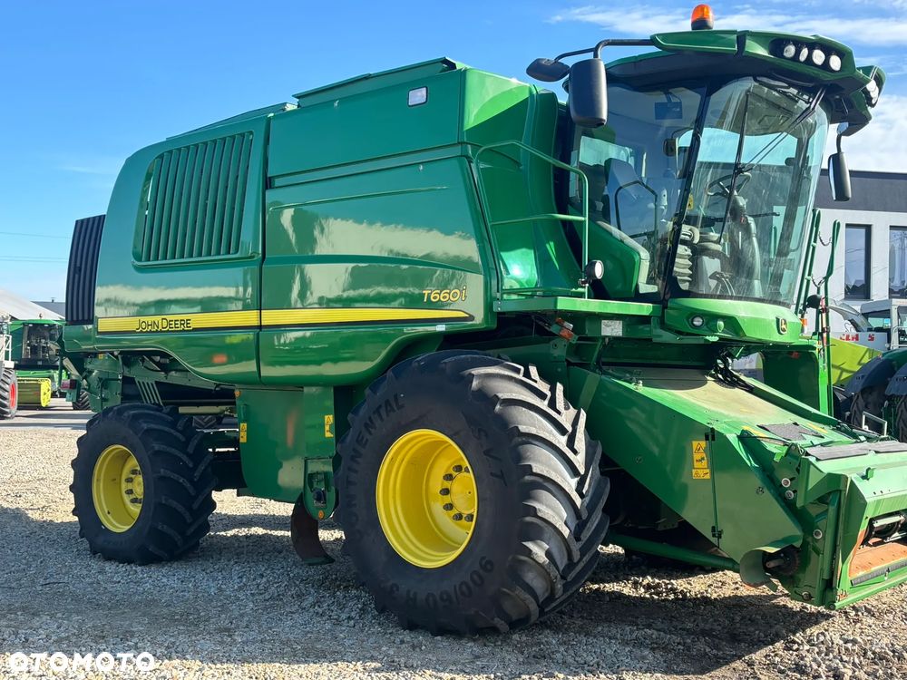John Deere T660i - 7