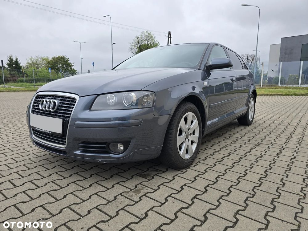 Audi A3 Sportback 1.6 Attraction - 1