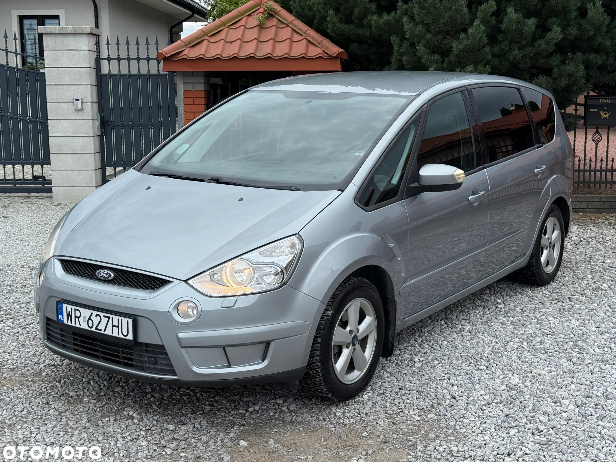 Ford S-Max - 10