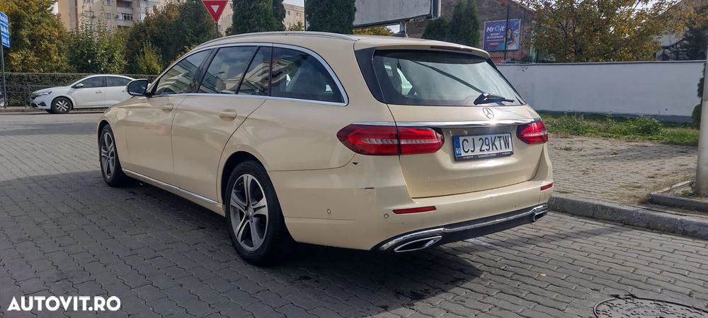 Mercedes-Benz E 200 d T 9G-TRONIC Avantgarde - 5