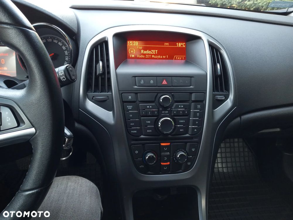 Opel Astra 2014