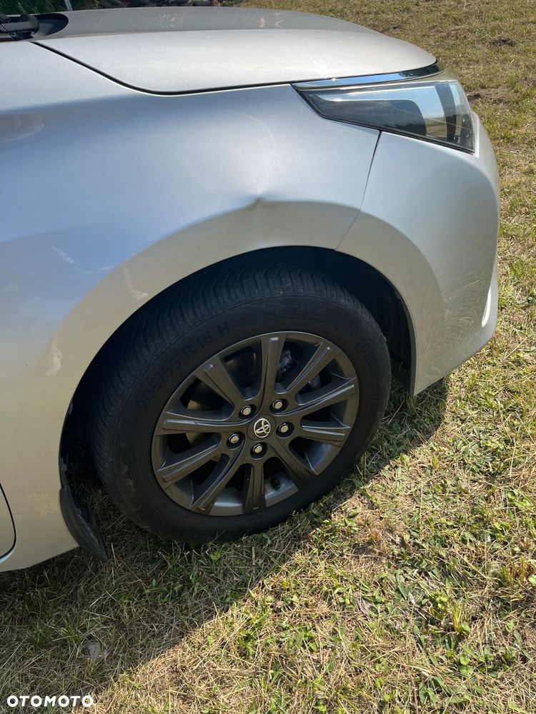 Toyota Corolla 1.6 Comfort - 8
