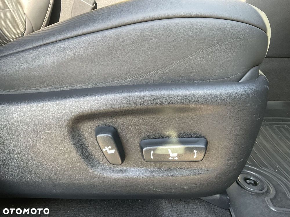 Lexus NX 300h F Sport Edition AWD - 13