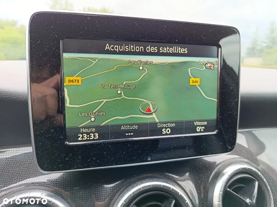 Mercedes-Benz CLA - 13