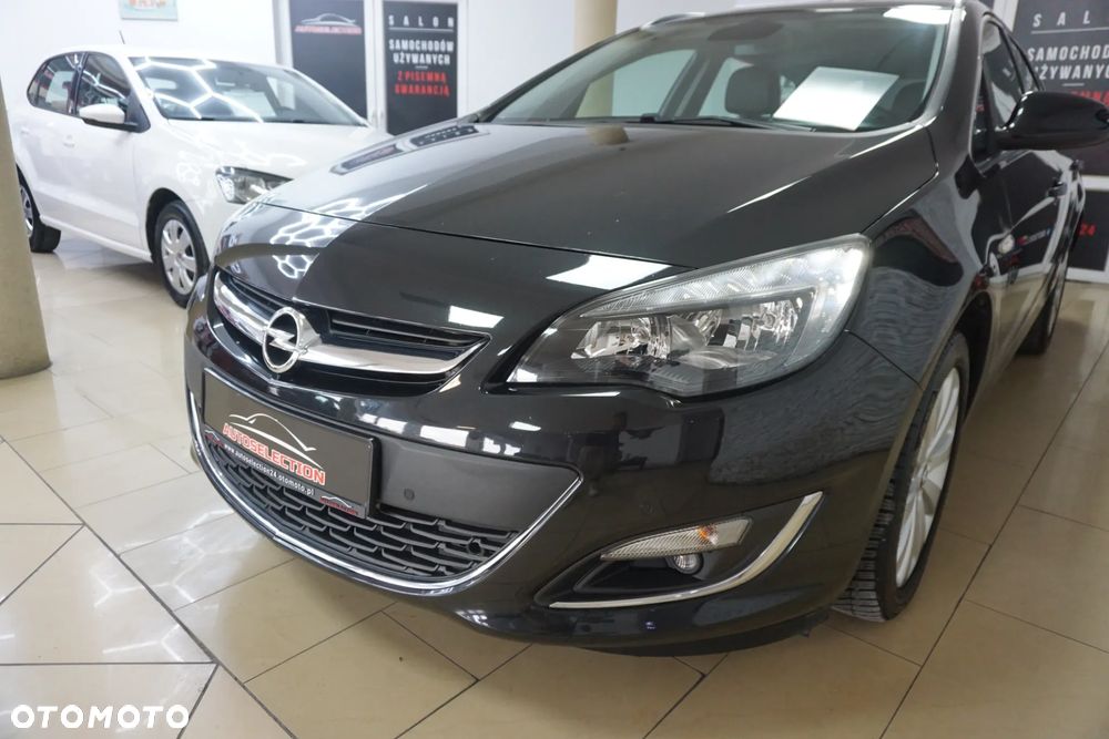 Opel Astra 1.4 Turbo Cosmo - 15