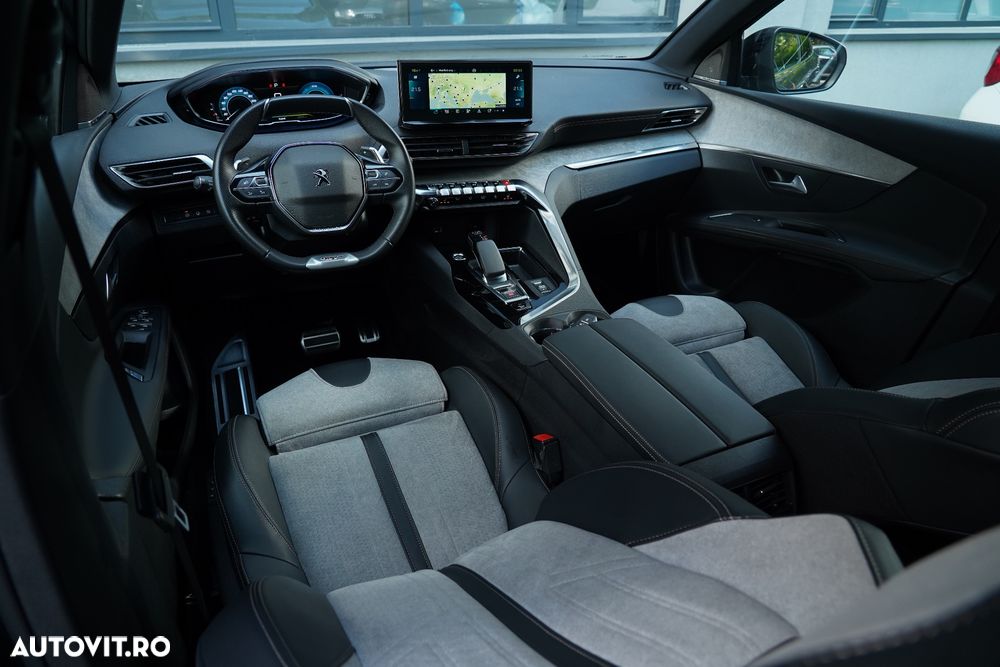 Peugeot 3008 PHEV EAT8 4X4 GT Pack - 16