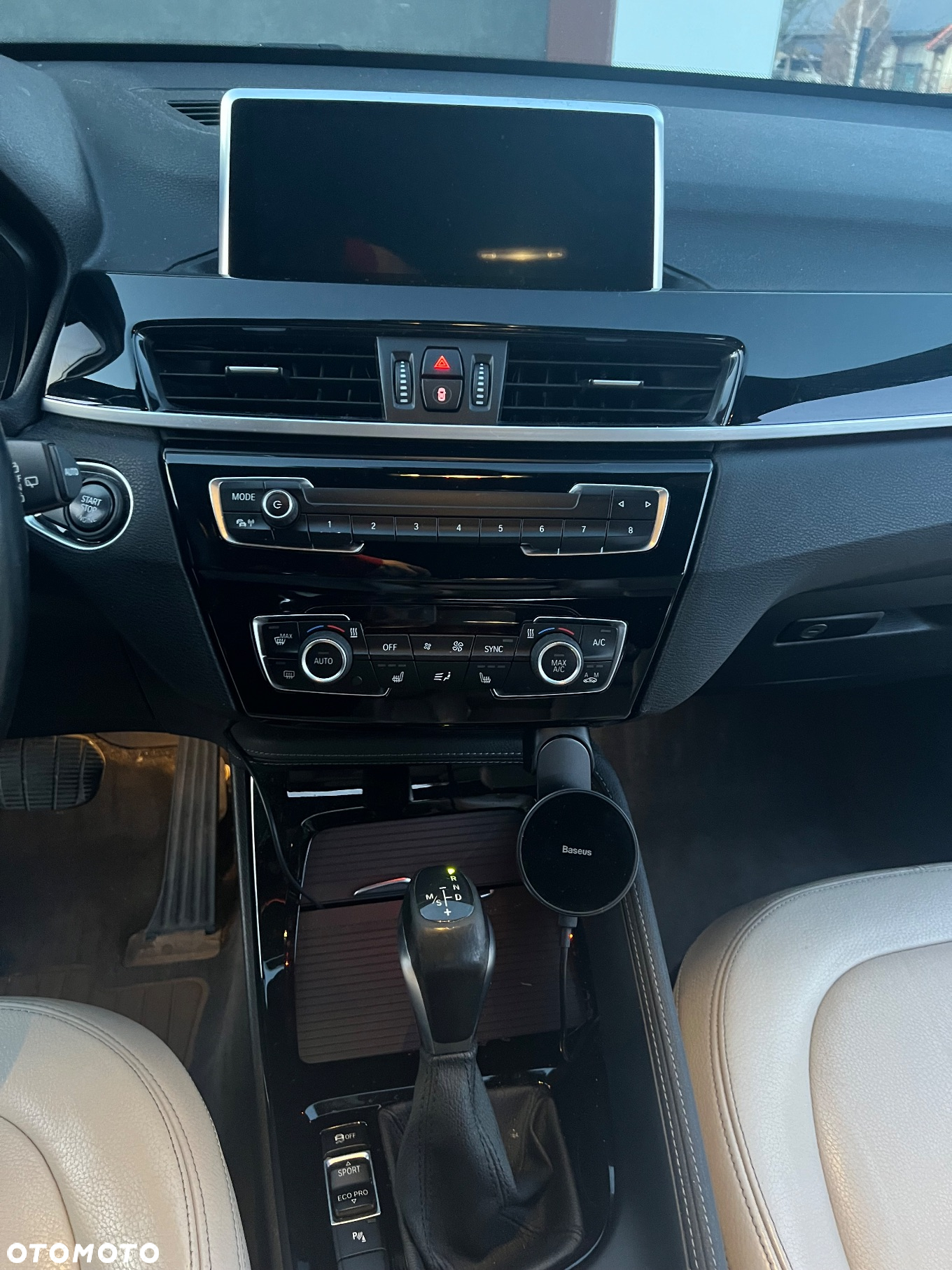 BMW X1 sDrive20d xLine - 24