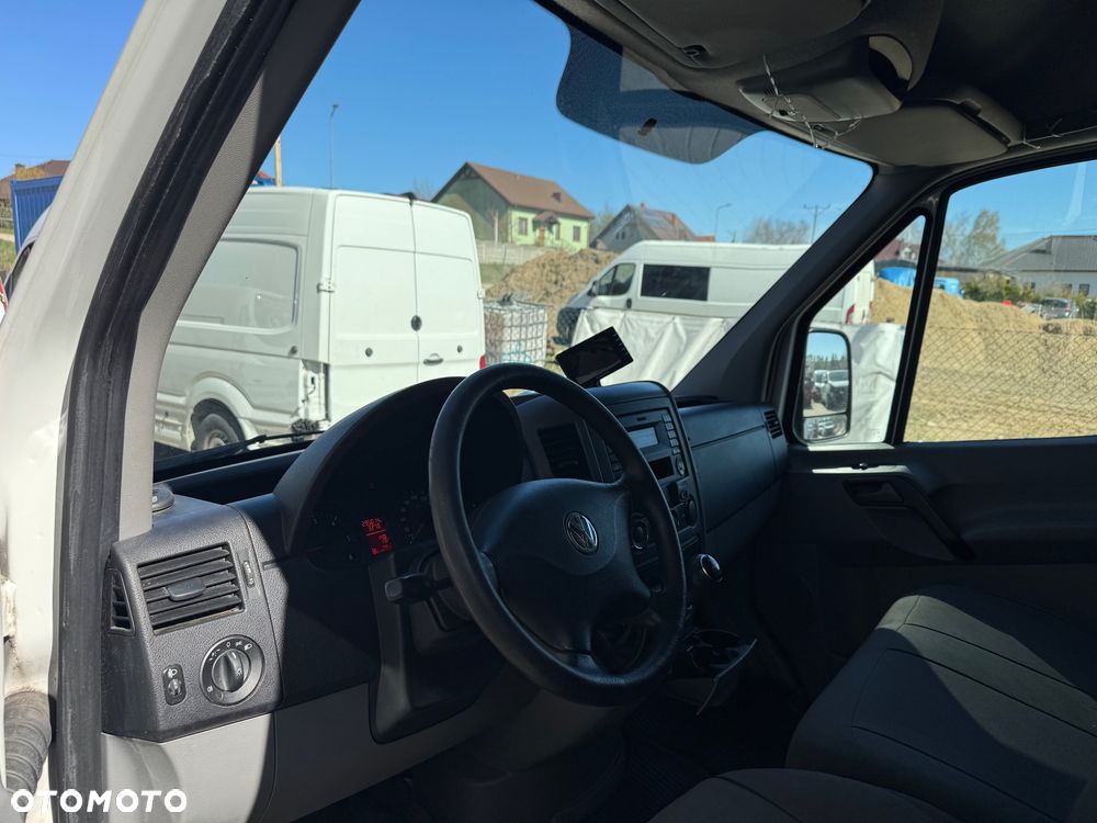 Volkswagen CRAFTER - 9