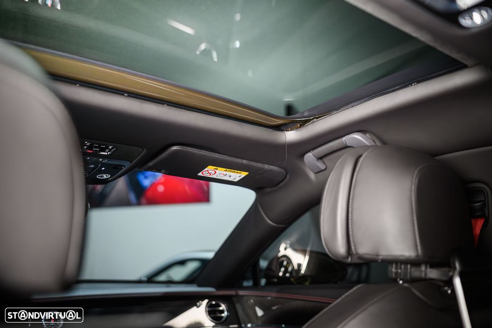 Bentley Flying Spur V8 Mulliner - 36