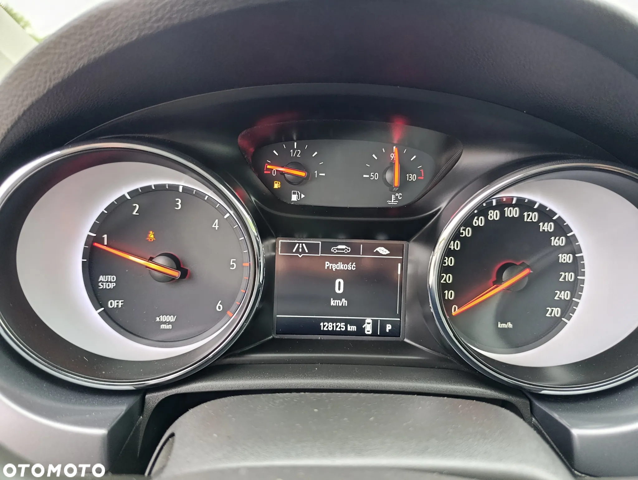 Opel Astra 1.5 D Automatik Edition - 24