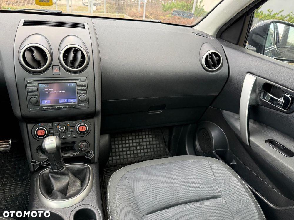 Nissan Qashqai 1.6 Tekna - 24