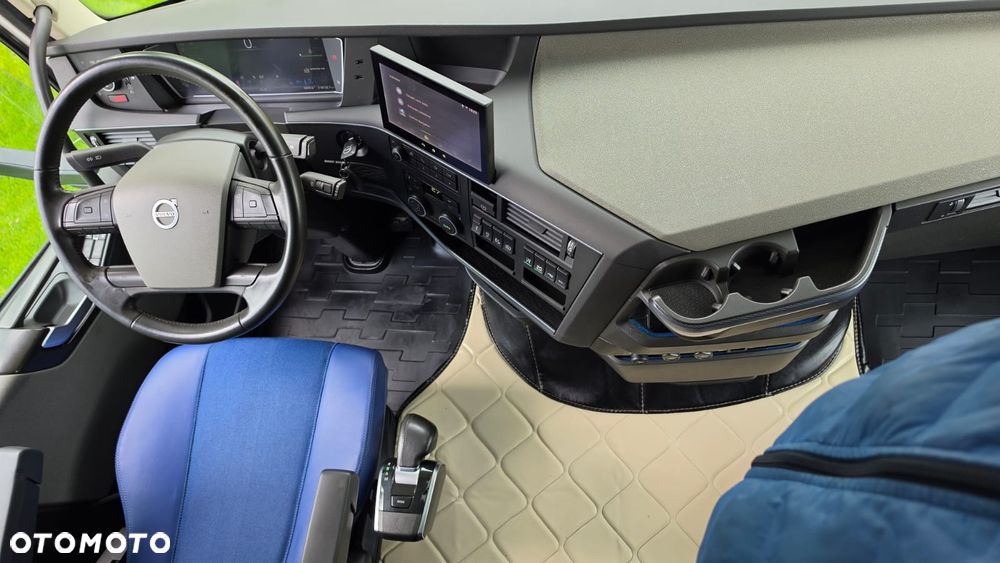 Volvo VOLVO///FH///500///2023/// GLOBETROTTER///XXL///1 TURBINA/// NOWE OPONY///KLIMATYZACJA POSTOJOWA///ZABUDOWY MIĘDZYOSIOWE///KAMERA/// VIRTUAL COCPIT///TABLET///STAN  BARDZO DOBRY - 31