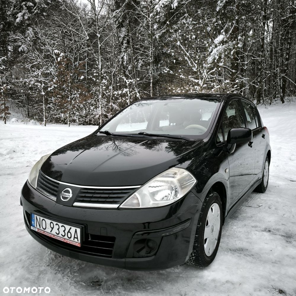 Nissan Tiida 1.6 Tekna - 1