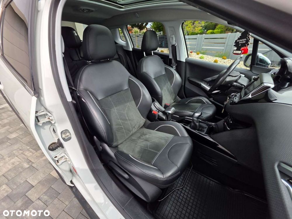 Peugeot 2008 - 24