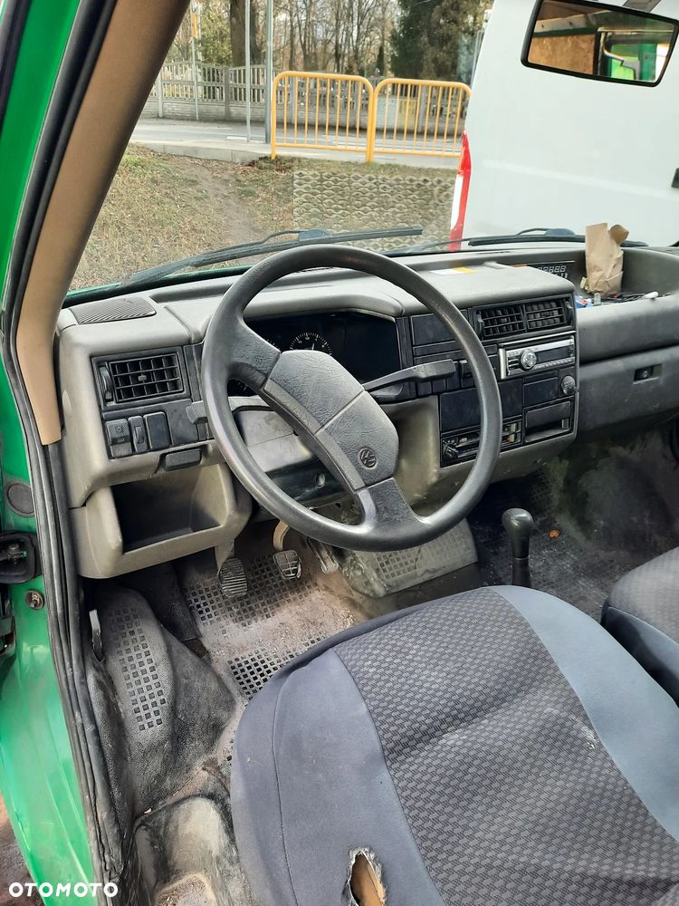 Volkswagen Transporter - 6